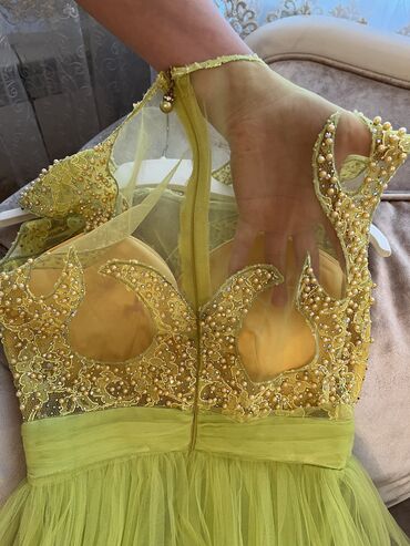 Ziyafət donları: Nisan donum olub,270 manata alinib.Cox gozel,mukemmel dondur.1 defe -da lalafo.az — 6 Ziyafət donları: Nisan donum olub,270 manata alinib.Cox gozel,mukemmel dondur.1 defe — 6