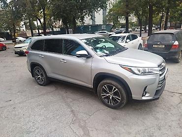 Toyota Highlander: 2018 г., 3.5 л, Автомат, Бензин, Кроссовер