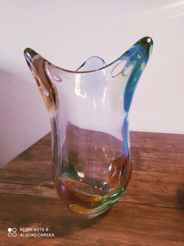 Vazalar: Антикварная большая ваза-медуза из цветного хрусталя. Изготовлена в