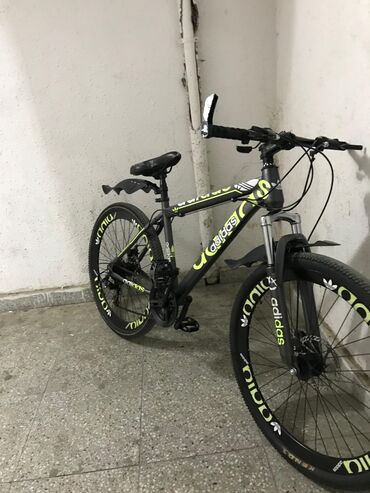 велосипед missile: Б/у Городской велосипед Adidas, 26", скоростей: 10, Самовывоз, Платная доставка