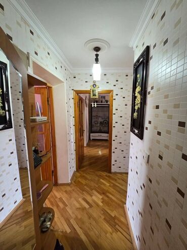 Uzunmüddətli kirayə mənzillər: Salam ev uzunmuddetli kiraye verılır.Neftçiler metrosuna ayaqla 5 — 10