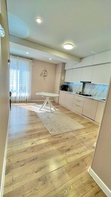 Продажа квартир: 2 комнаты, 60 м², Элитка, 3 этаж, Дизайнерский ремонт