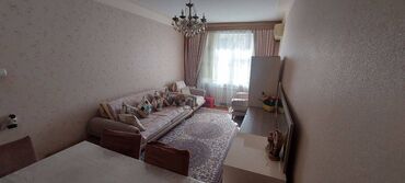 ehmedlide ev: Bakı, 3 otaqlı, Köhnə tikili, m. Əhmədli, 82 kv. m