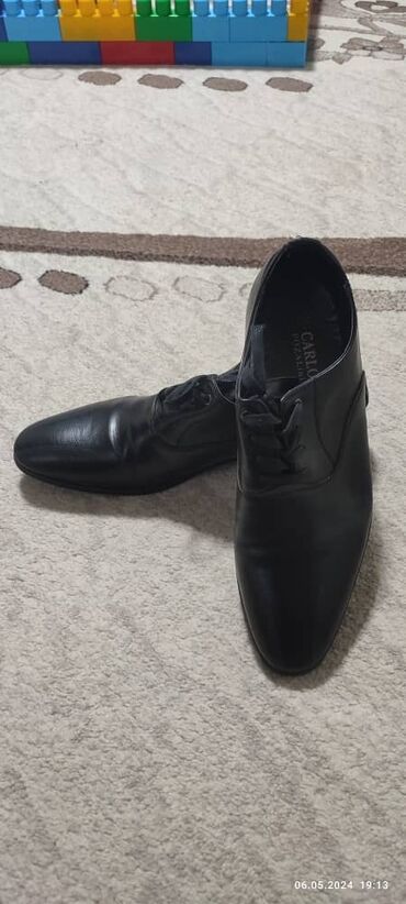 чёрный туфли размер 42: Продам мужские туфли 42 размера. почти как новые. ни одной царапинки