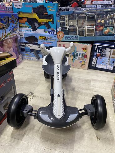 электрический молокоотсос хорошем: Go Kart в идеальном состоянии, есть в коробке, 250ват, задниприводный