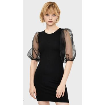 Haljine: Bershka S (EU 36), bоја - Crna, Večernji, maturski, Drugi tip rukava na lalafo.rs — 2 Haljine: Bershka S (EU 36), bоја - Crna, Večernji, maturski, Drugi tip rukava — 2