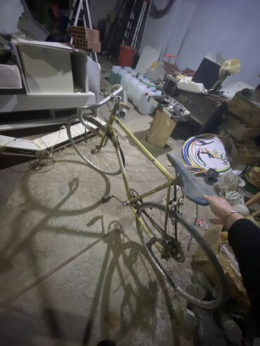 idman velosipedi qiymetleri: İşlənmiş Şose velosipedi 26", Ünvandan götürmə