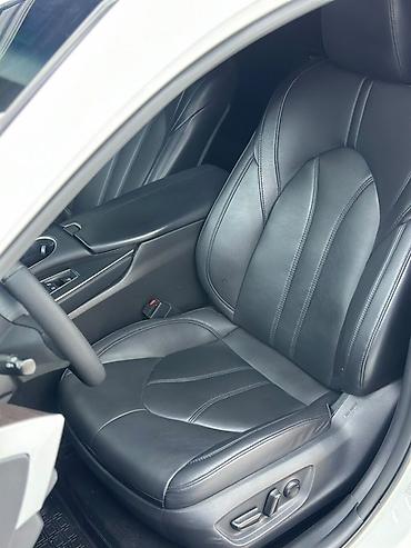 высокая крыша: Toyota Avalon: 2018 г., 2.5 л, Автомат, Гибрид, Седан — 5