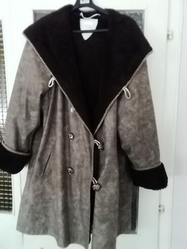 zenski crni kaput: XL (EU 42), 2XL (EU 44), Jednobojni, Sa postavom