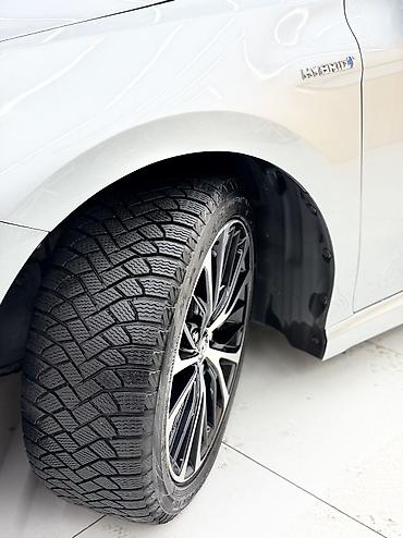 Toyota: Toyota Camry: 2018 г., 2.5 л, Автомат, Гибрид, Седан — 14