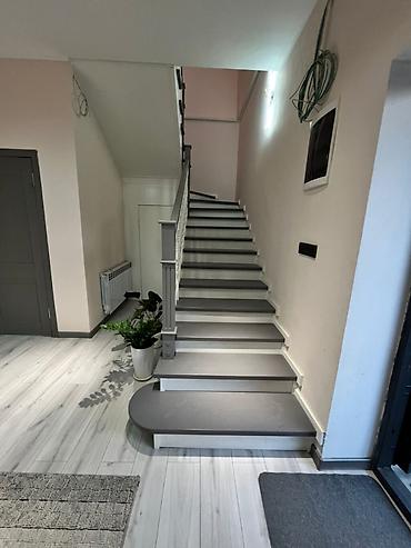 230: 🏠 Продается красивый дом в стиле хай -тек!!!! 📍 Район : Ак-Ордо 1 — 10
