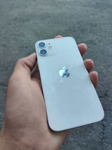 iphone 12 mini цена бишкек: IPhone 12 mini, Б/у, 128 ГБ, Белый, Зарядное устройство, Чехол, 87 %