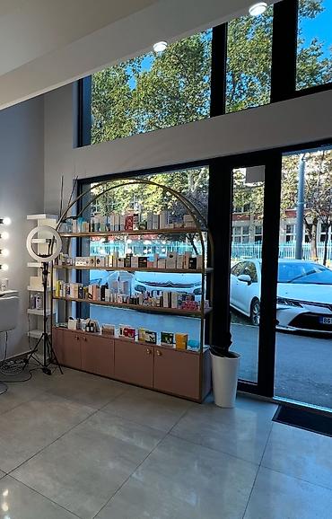 Kancelarijski setovi nameštaja: Prodaja kompleta nameštaja Idealno pogodno za salon lepote na lalafo.rs — 8 Kancelarijski setovi nameštaja: Prodaja kompleta nameštaja Idealno pogodno za salon lepote — 8