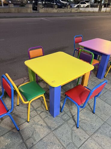 Uşaq masaları: Oğlan və qız üçün, Yeni, Siyirməsiz, Bağça masası, Stullar ilə — 2