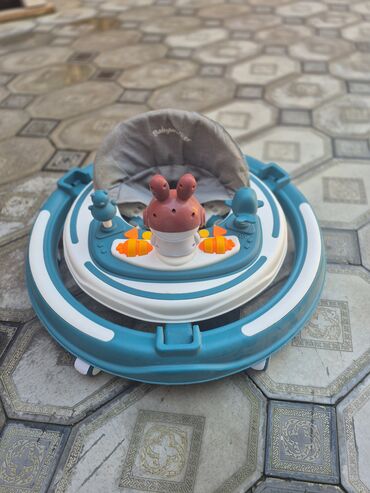 usaq evcikleri: Классическая прогулочная коляска, Б/у