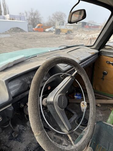 Москвич: Москвич 412: 1980 г., Механика, Бензин, Седан — 7