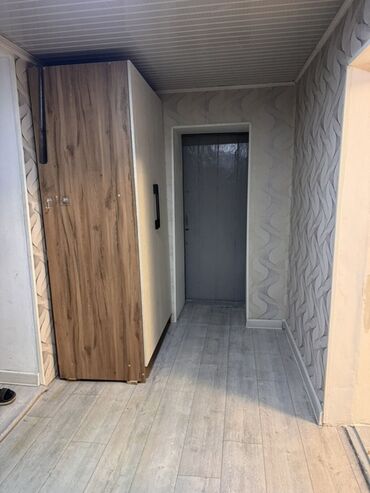 Долгосрочная аренда домов: 50 м², 3 комнаты, Парковка, Забор, огорожен, Амбарная — 9