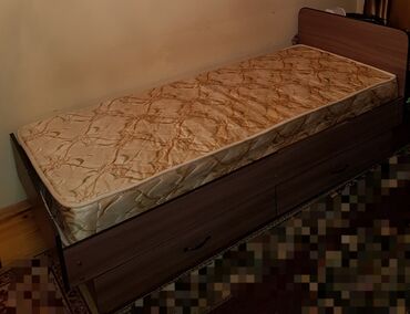 кровать односпальная с матрасом: Бир кишилик керебет, Колдонулган, Матрасы бар, узуну - 190 см