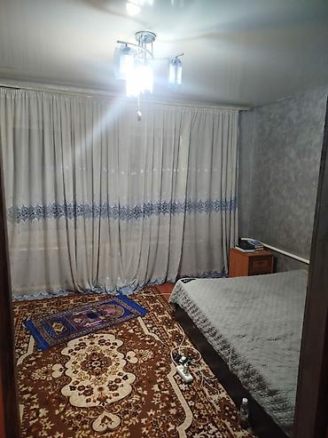 Продажа коттеджей и домов: Дом с двором и садом - Отдельный жилой дом с закрытым двором. Въезд — 7