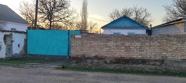 продам дом киргизия 1: 80 м², 3 комнаты, Старый ремонт