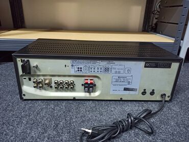 Pojačala i prijemnici: Hitachi HTA -d 30 retro risiver specifikacija tuning range: fm — 4