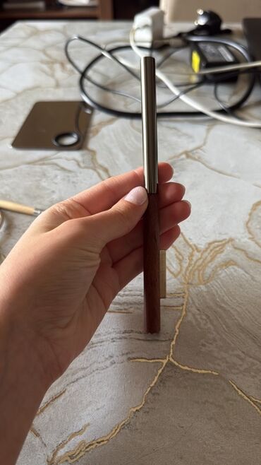 Manikür, pedikür aparatları: Manikür üçün avadanlıq dəsti tək tək də satılır hər biri Tərkib: - — 20