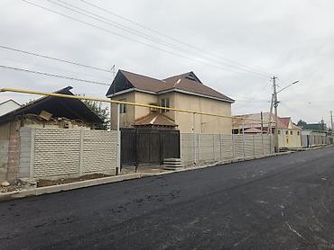 Продажа коттеджей и домов: Продается частный дом с участком. - Двухэтажный жилой дом — 1