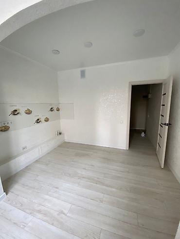 Продажа квартир: 2 комнаты, 70 м², 106 серия, 1 этаж, Евроремонт — 12