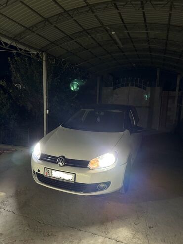 рассрочка машиналар: Volkswagen Golf: 2010 г., 1.6 л, Автомат, Бензин, Хэтчбэк