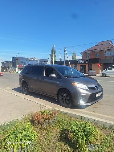 Toyota: Toyota Sienna: 2019 г., 3.5 л, Автомат, Бензин, Минивэн — 8