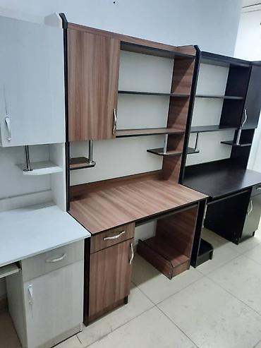 Компьютерные столы: Продаю НОВЫЕ компьютерные столы со шкафчиками из российского — 4