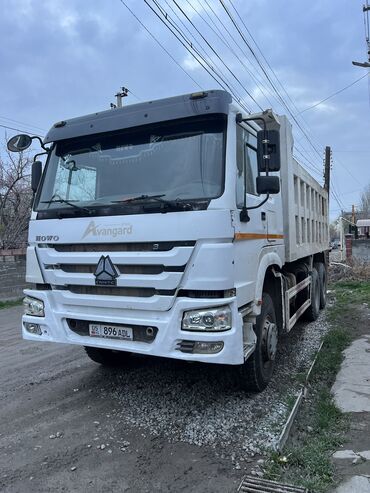 Грузовики: Грузовик, Howo, Стандарт, Б/у