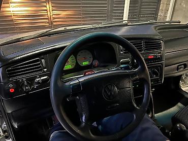 крыло гольф3: Volkswagen Golf: 1998 г., 1.8 л, Механика, Бензин, Хэтчбэк — 7