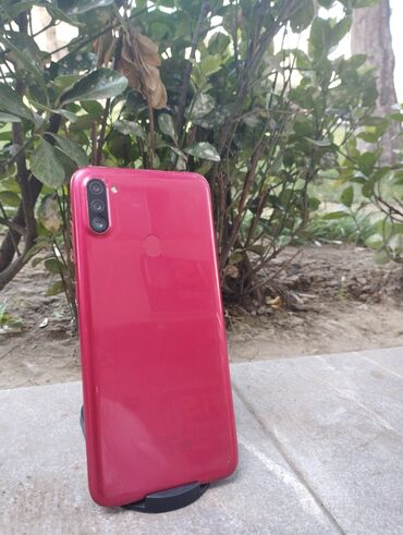 samsung j1: Samsung Galaxy A11, 32 ГБ, цвет - Красный, Кнопочный, Отпечаток пальца, Face ID