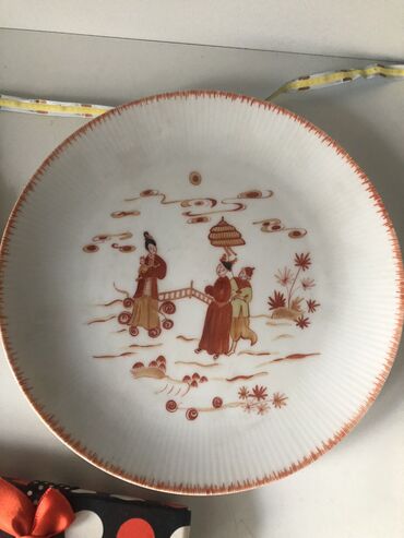 Digər əntiq əşyalar: Винтажные настенные тарелки ! -da lalafo.az — 10 Digər əntiq əşyalar: Винтажные настенные тарелки ! — 10