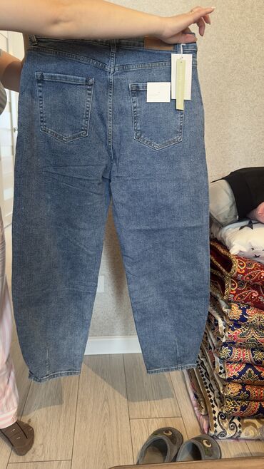 мужской джинсы: Джинсы L (EU 40)
