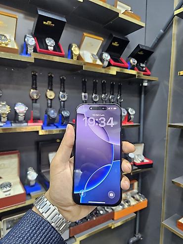 iphone 16 pri: IPhone 14 Pro, Qara, Simsiz şarj — 3