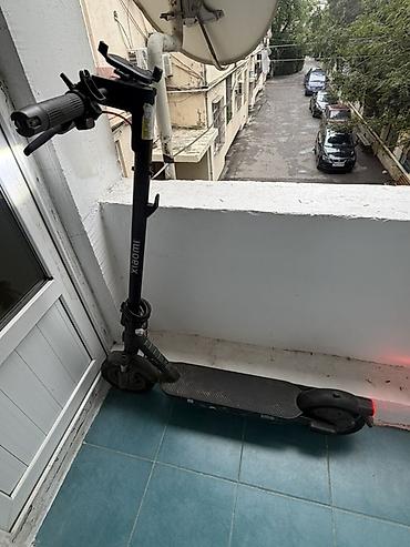 mosmo 15000: Xiaomi 5 
60 km mesafe 
25 km süret 
Minumum 10 günlük — 3