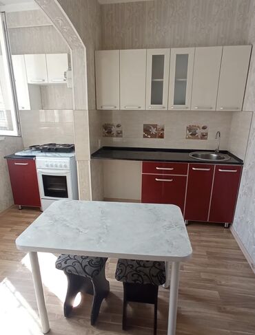 сатам алам: 1 комната, 45 м², 106 серия улучшенная, 3 этаж, Евроремонт