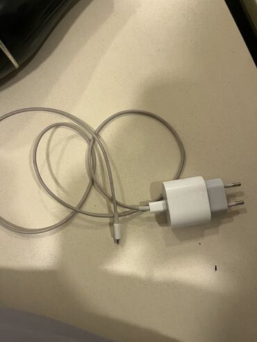 iphone 6 's: Adapter Apple, 67 Vt, Yeni