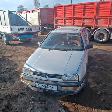 портер сатып алуу: Volkswagen Golf: 1994 г., 2 л, Механика, Бензин, Хетчбек