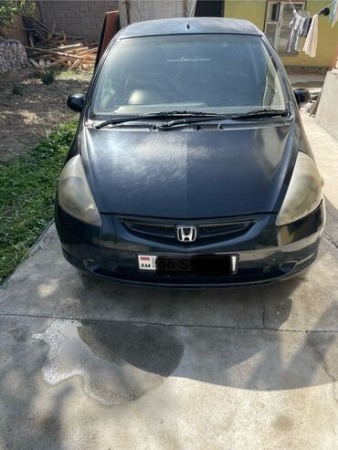 титан диска на фит: Honda Fit: 2001 г., 1.3 л, Вариатор, Бензин, Хэтчбэк