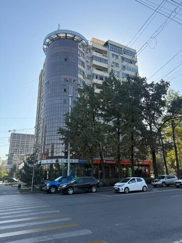 продается цокольное помещение микрорайон сары челек: Продаю Офис 137 м², С ремонтом, 5 этаж