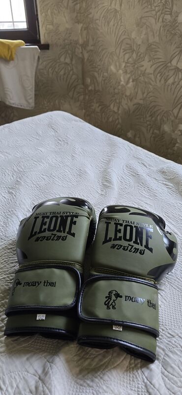 перчатки без пальцев: Перчатки для тайского бокса LEONE Muay Thai - Тип: боксерские