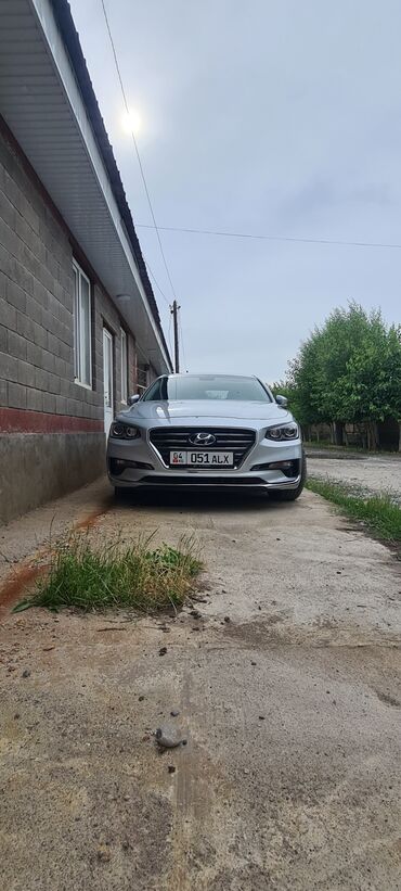 Hyundai: Hyundai Grandeur: 2018 г., 3 л, Автомат, Газ, Седан