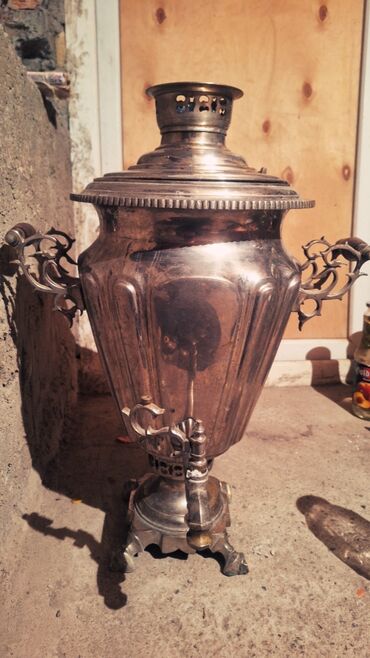 ev kinotetri: Od Samovar, 10 l