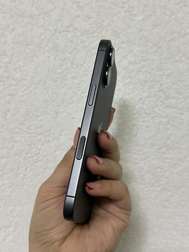 айфон 17 детский: IPhone 17, 256 ГБ, тёмно‑серый (чёрный) - Дисплей с Dynamic Island — 5