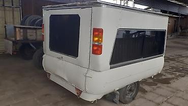 Qoşqular: Yüngül qoşqu – salonlu, pəncərəli, açılan arxa qapaqlı — 8