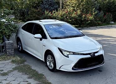 Toyota: Toyota Corolla: 2020 г., 1.8 л, Вариатор, Гибрид, Седан — 7
