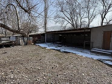 Продажа коттеджей и домов: Сарай сатылат Беловодскийдин усту жагында алма бактары бар алдында — 9